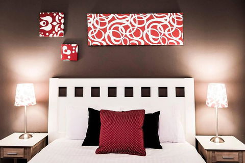 Two Bedroom Apt Next To Perth CBD With Parking. - Accommodation Asia 2
