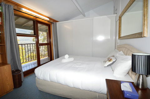 Tyrola 1 - Accommodation Guide 3