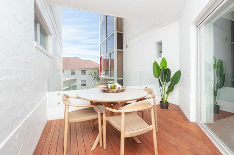ULTIMATE BONDI LIVING - Accommodation Asia 2