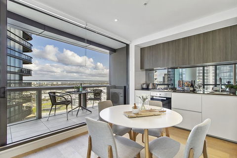 Ultra-Modern Luxury With Views At Kai Waterfront - Accommodation China 0