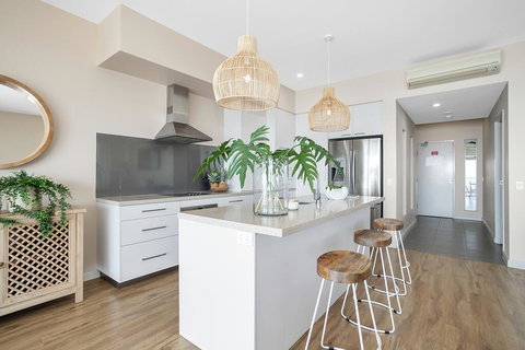 UNIT 35 Whitsundays - Accommodation Asia 2