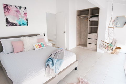 Unit 4 Weyba Lodge Noosa - Accommodation Asia 3