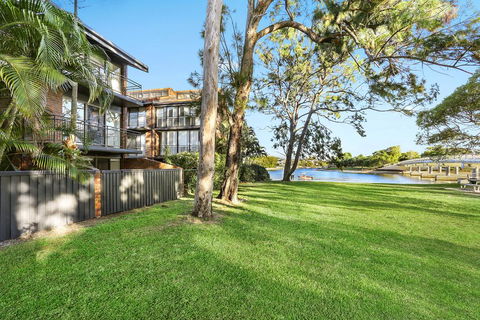 Unit 4 Weyba Lodge Noosa - Accommodation Asia 1