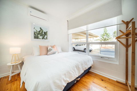 Urban Beach Shack-Metres From The Beach & Cafes - Accommodation Asia 2