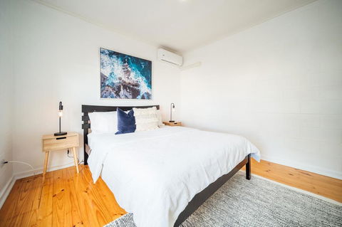 Urban Beach Shack-Metres From The Beach & Cafes - Accommodation Asia 1
