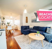 Urban Beach Shack-Metres from the Beach  Cafes - Accommodation Asia