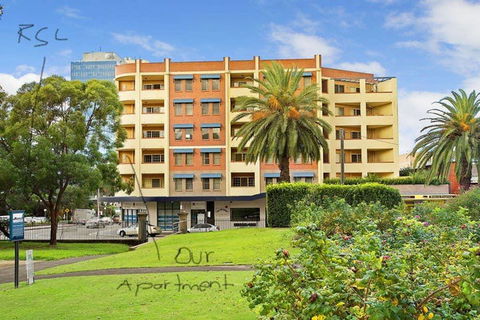 Urban Escape - Parramatta - Accommodation Asia 2
