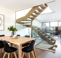 Urban Rest - Little Grenfell - Accommodation Asia
