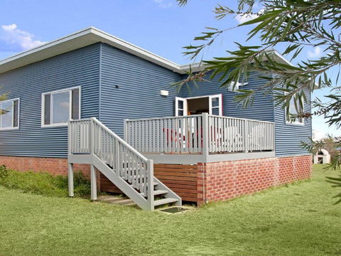 Urchins - Funky Comfort And Style - Accommodation Asia 0