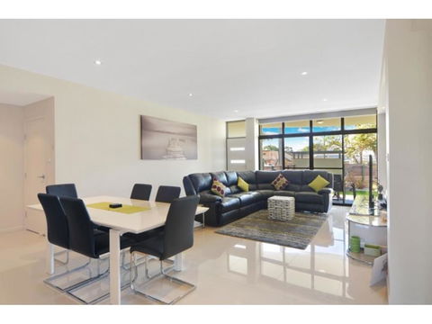 Utopia Apartment - Accommodation Asia 1