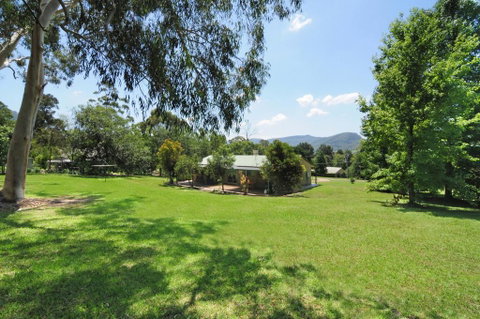 Valley Haven - 3 Bedrooms Close To The Village! - Accommodation Guide 0