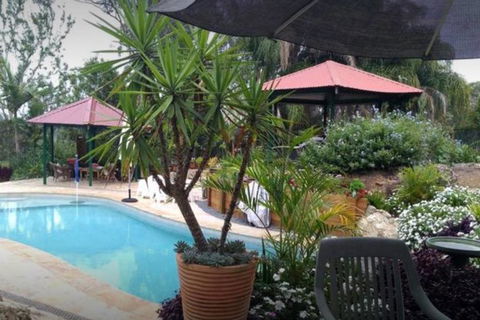 Valley View Cottages - Accommodation Guide 1