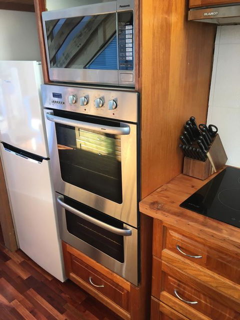 VaderHaus - Accommodation Asia 2