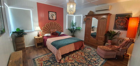 Victoria House - Accommodation Asia 0