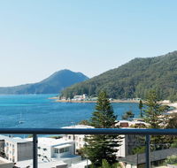 Views Views  More Views Sub-Penthouse in Shoal Bay - Accommodation Asia