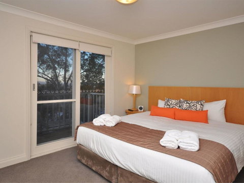 Villa 3br Bordeaux Resort Condo Located Within Cypress Lakes Resort (nothing Is More Central) - Accommodation Guide 2