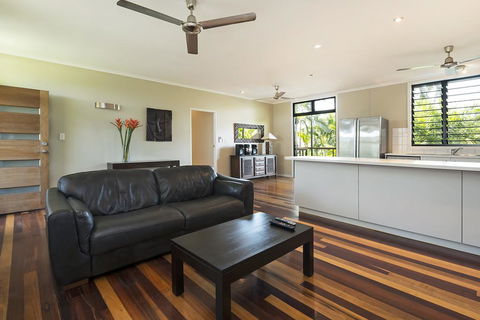 Villa Frangipani - Accommodation Asia 2