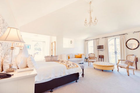 Villa Howden - Accommodation Asia 0