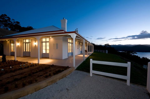 Villa Talia Tasmania - Accommodation Asia 2