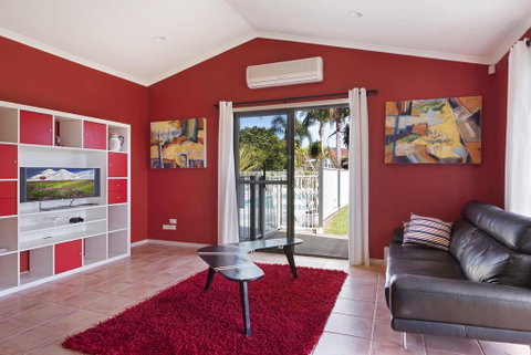 Village Drive 31 Ulladulla - Accommodation Guide 1