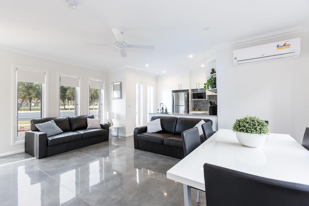 Wallacetown NSW Accommodation Asia