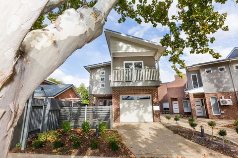Wagga Apartments #5 - Accommodation Asia 1