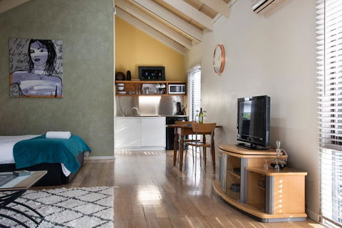 Walnut Chalet 4 - Accommodation Asia 2