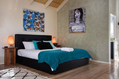 Walnut Chalet 4 - Accommodation Asia 1
