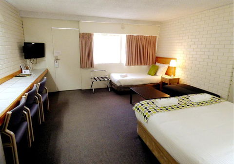 Wanderlight Motor Inn - Accommodation Asia 3