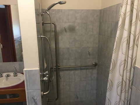 Warragul Views Motor Inn - Accommodation Guide 1