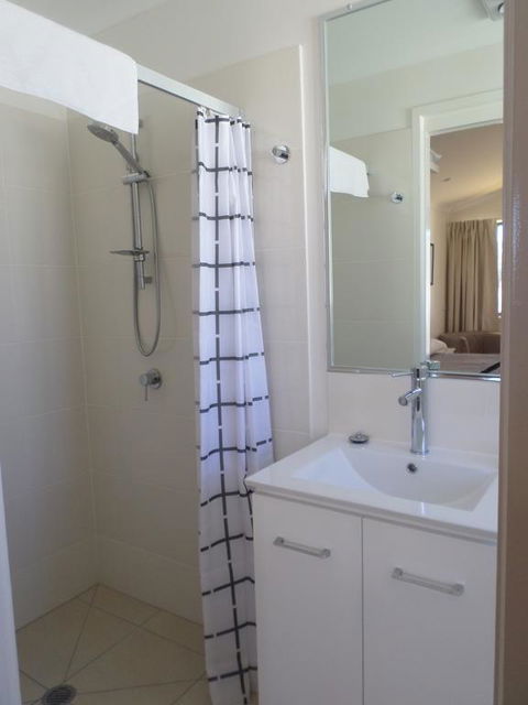 Warrego Hotel Motel Cunnamulla - Accommodation Asia 1
