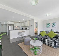 WARRICK FRAM 3 BEDS APT FREE PARKING WALK TO WESTFIELD CLOSE TO HOSPITAL NWF003 - Accommodation Asia