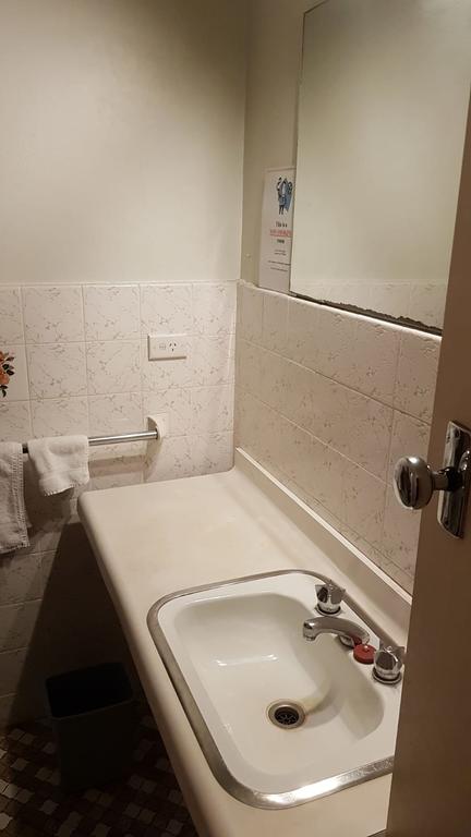 Watagan Forest Motel - Caltex Brunkerville - Accommodation Asia 3