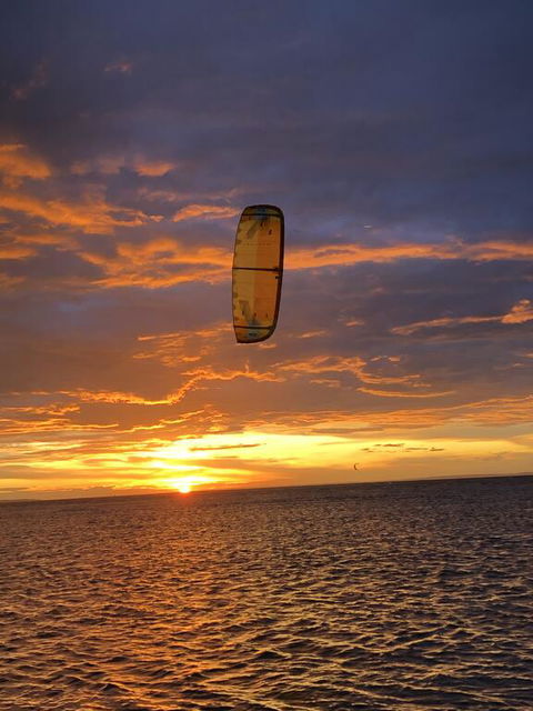 Water Edge Sensation - Accommodation Asia 2