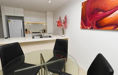 WATERFRONT DARWIN TROPICAL DELIGHT - Accommodation Asia 2