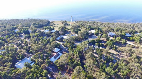 Waterfront Retreat At Wattle Point - Accommodation Guide 0