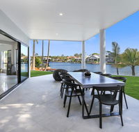Waterfront Wonder Noosa Waters - Accommodation Asia