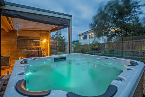 Nautical Rise Torquay - Accommodation Asia 23