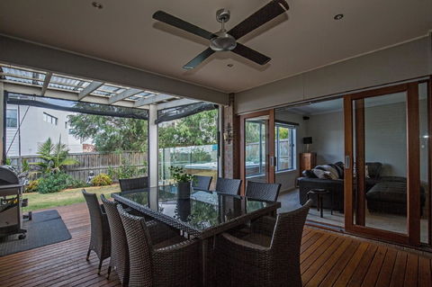 Nautical Rise Torquay - Accommodation Asia 4