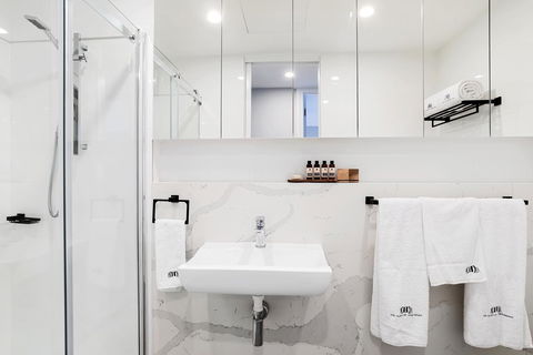 The Hamptons Apartments - Port Melbourne - Accommodation Asia 11