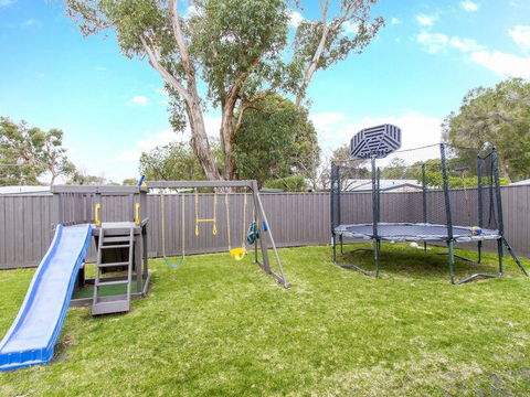 Perfect For Family Fun - Accommodation Guide 5