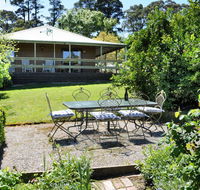 Lavender Farm - Accommodation Asia