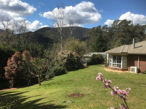 Alpine Aspects - Accommodation Guide 23