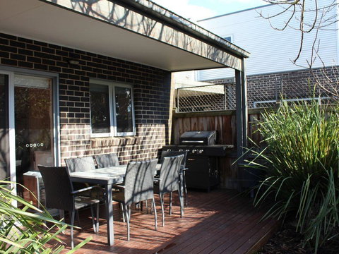 Central To Cowes - Accommodation Asia 9