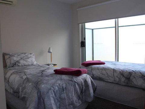 Central To Cowes - Accommodation Asia 8