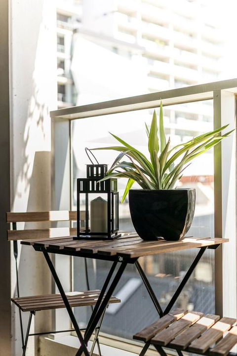 Complete Host 50 Claremont St Apartments - Accommodation Guide 27