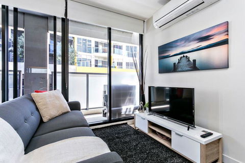Complete Host 50 Claremont St Apartments - Accommodation Guide 30