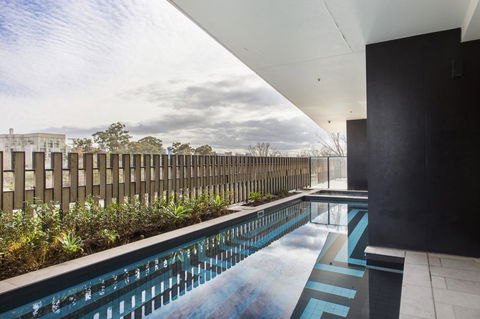 Complete Host 50 Claremont St Apartments - Accommodation Guide 2