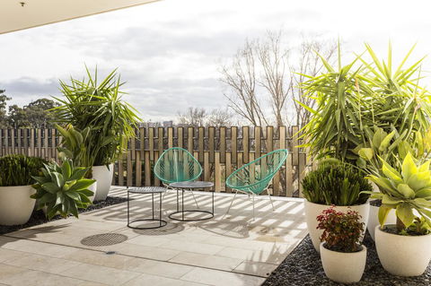 Complete Host 50 Claremont St Apartments - Accommodation Guide 3