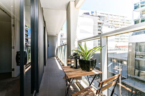 Complete Host 50 Claremont St Apartments - Accommodation Guide 20